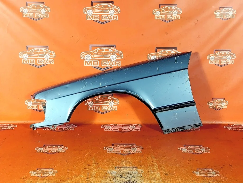 Крыло переднее левое Mercedes-Benz