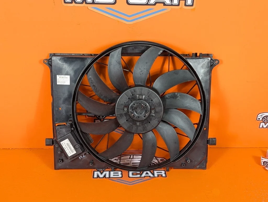 Вентилятор основной Mercedes-Benz