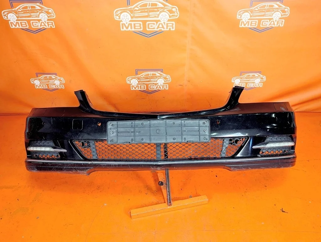 Бампер передний Mercedes-Benz