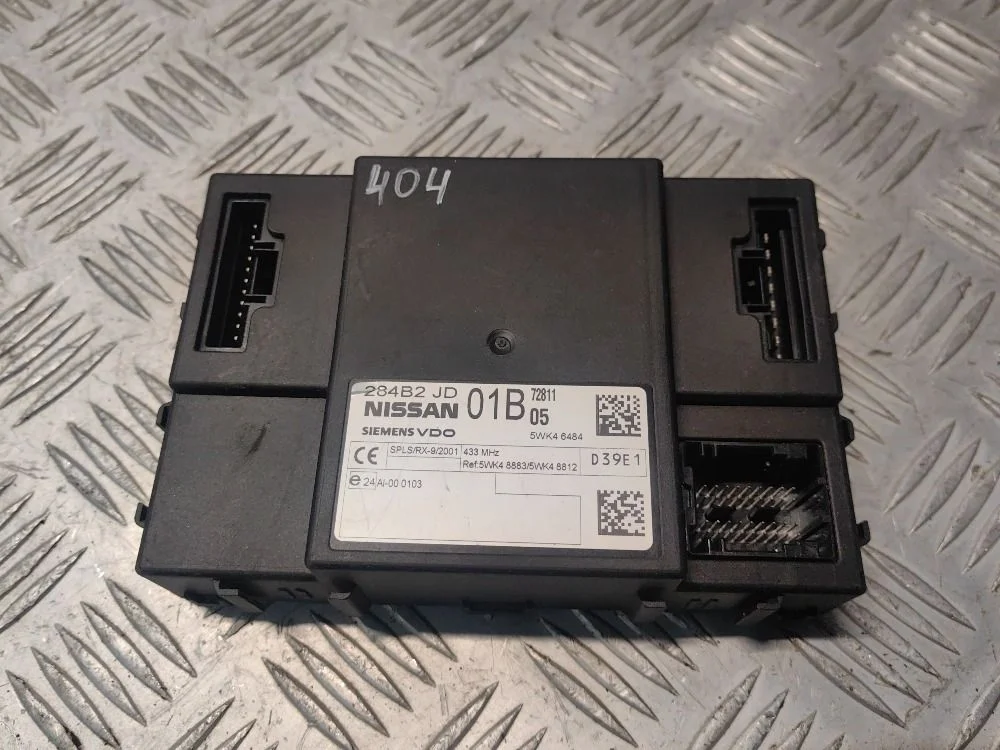 Блок комфорта  Nissan X-Trail T31