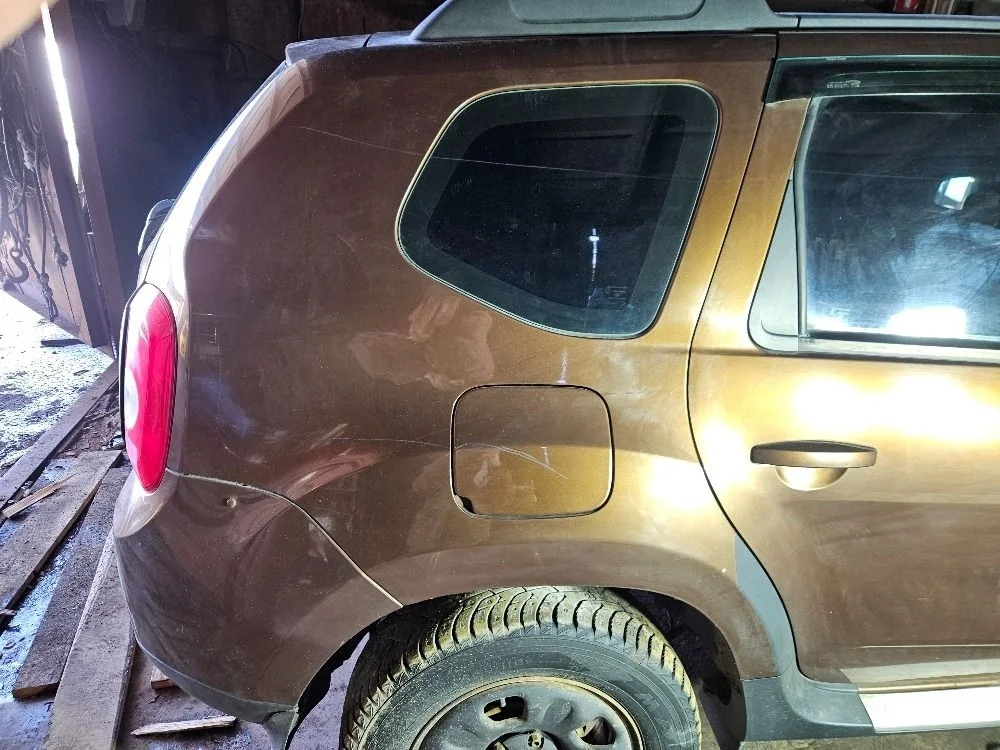 Крыло заднее правое на Renault Duster 1