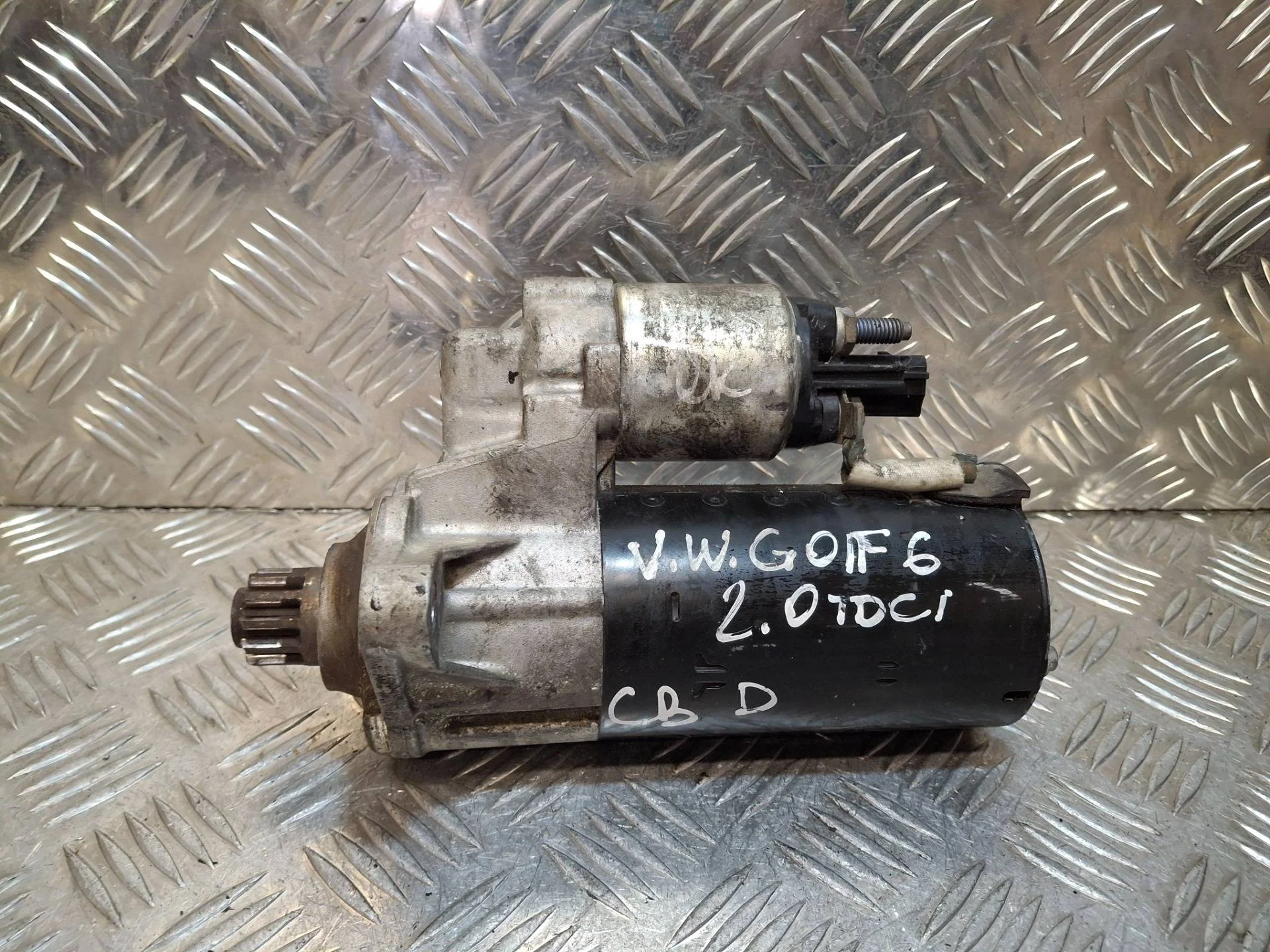 стартер Volkswagen Golf 6