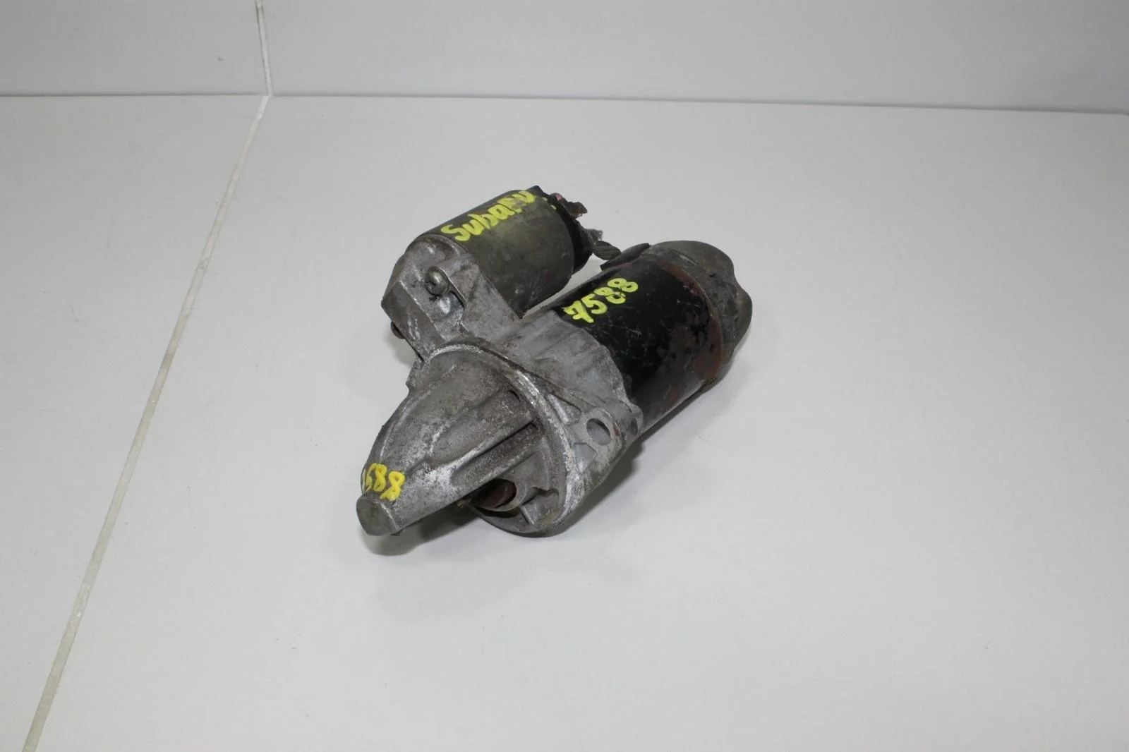 Стартер Subaru Impreza 2000+ 23300AA460 G11