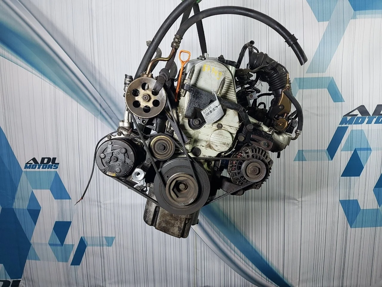 Двигатель Honda HR-V 1999-2006 10002PELE00 D16W1