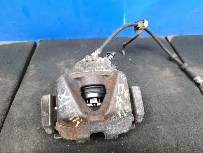 Суппорт тормозной BMW X1 2012 34116778146 E84 N20B20A, передний правый