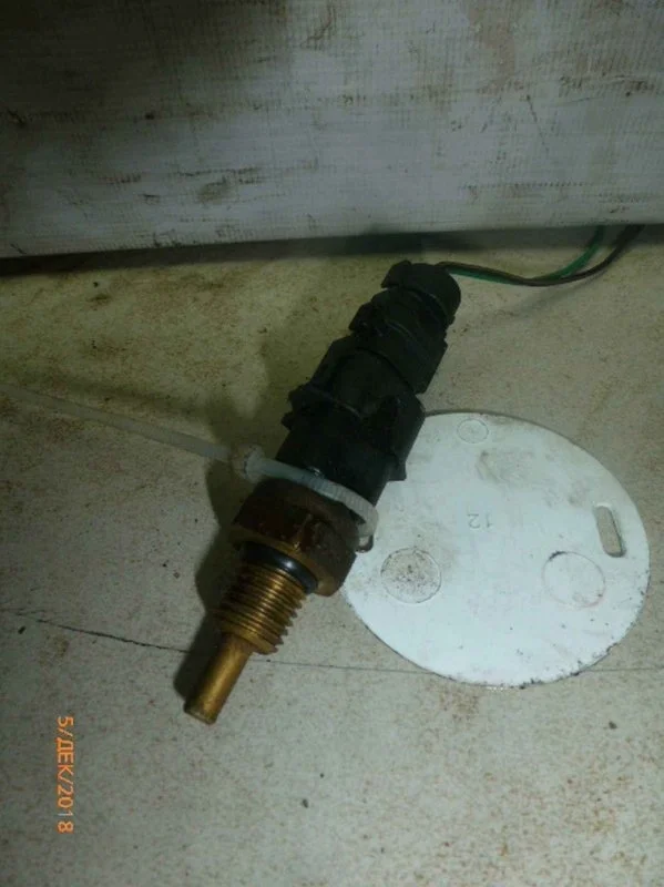 Датчик температуры Chevrolet Spark 2010-2015