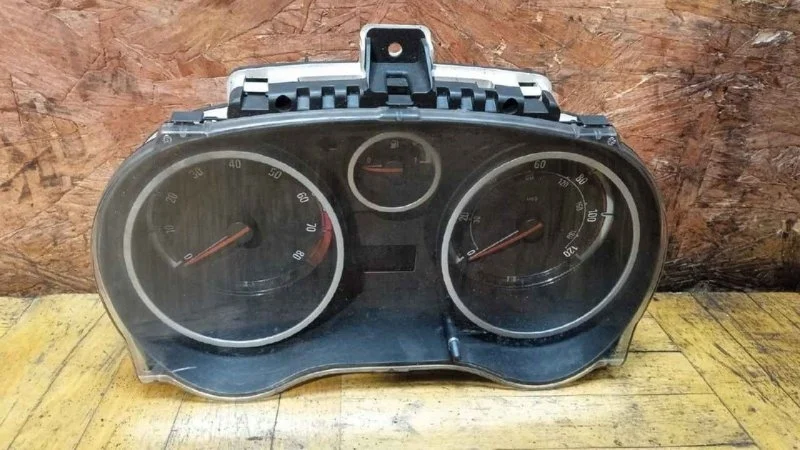 Панель приборов Opel Corsa 2006-2015 D