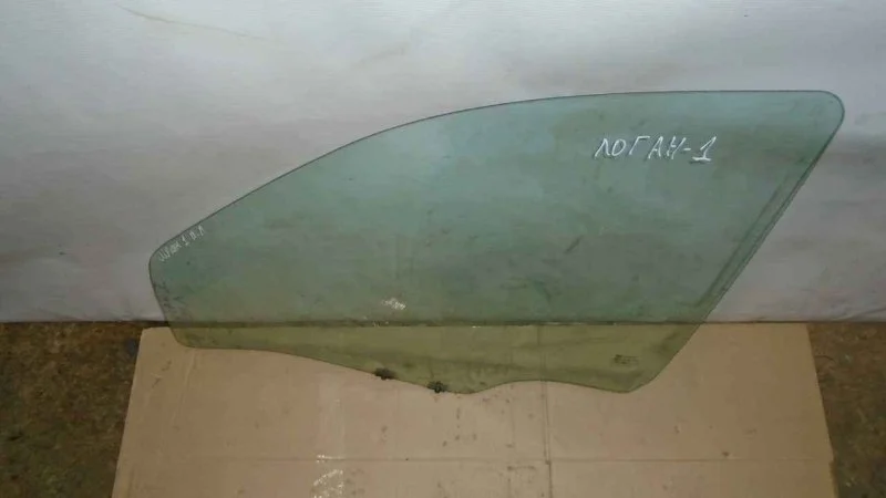 Стекло двери Renault Logan 2010