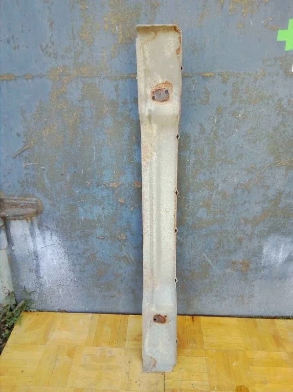 Усилитель бампера Geely Emgrand EC7 2011-2016