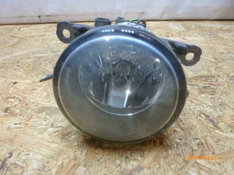 Фара противотуманная Ford Focus 2008-2011