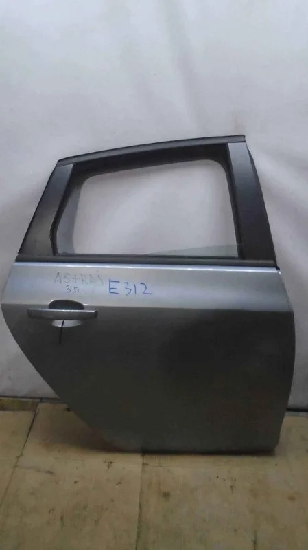 Дверь Opel Astra 2010-2018 J