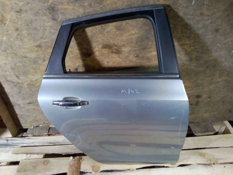 Дверь Opel Astra 2010-2018 J