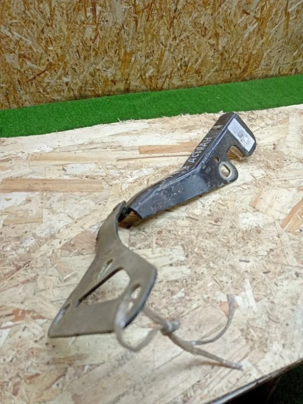 Петля капота Opel Astra 2004-2015 H