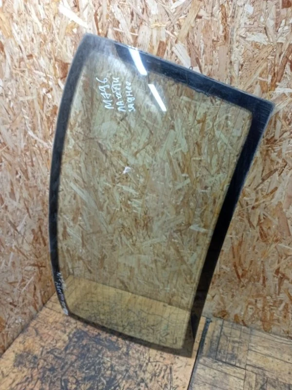 Стекло заднее Chevrolet Lacetti 2004-2017