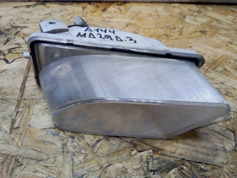 Фара противотуманная Mazda 3 2010 BL