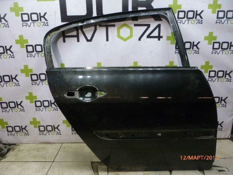 Дверь Renault Megane 2003-2009