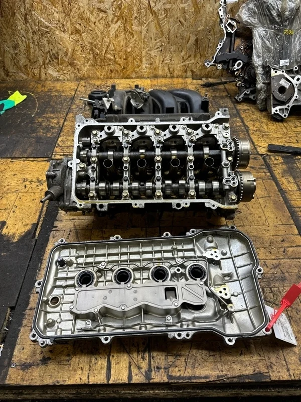 Головка блока цилиндров Toyota Corolla 2011 E150