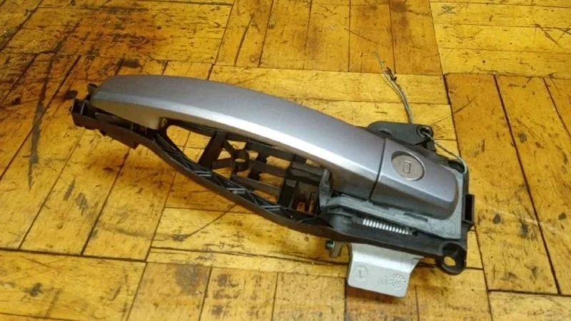 Ручка двери наружная Opel Astra 2004-2015 H