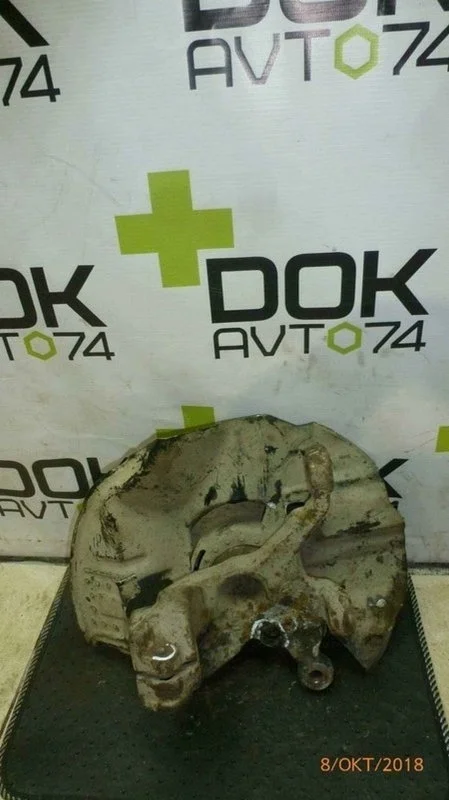 Кулак поворотный BMW 3 2000 Е46