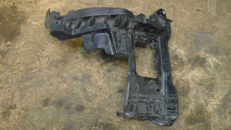 Панель передняя верхняя Hyundai Elantra 2011-2016