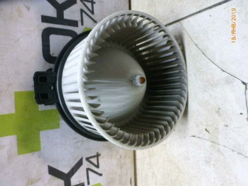 Моторчик отопителя Mazda 6 2007-2012 GH