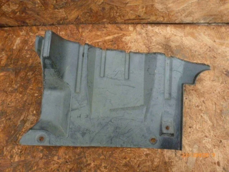 Пыльник двигателя боковой Mitsubishi ASX 2010-2019