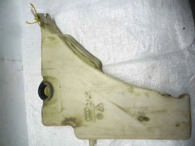 Бачок омывателя Audi A4 2007-2015 B8