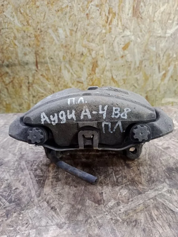 Суппорт тормозной Audi A4 2007-2015 B8