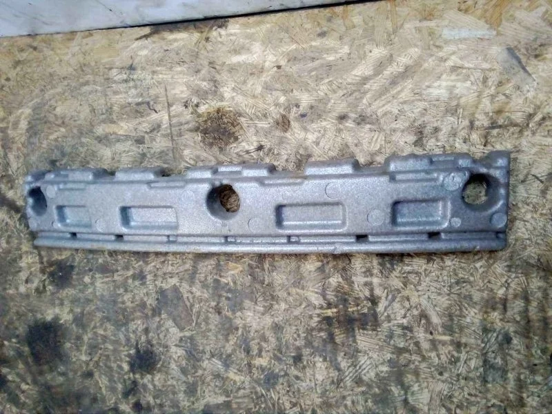 Наполнитель бампера Hyundai Santa Fe 2006-2012 CM