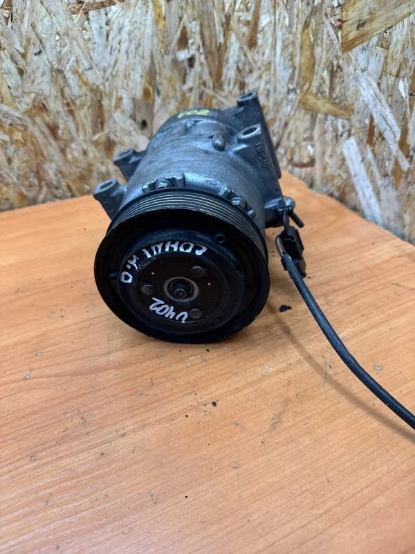 Компрессор кондиционера Hyundai Sonata 6 2010-2014