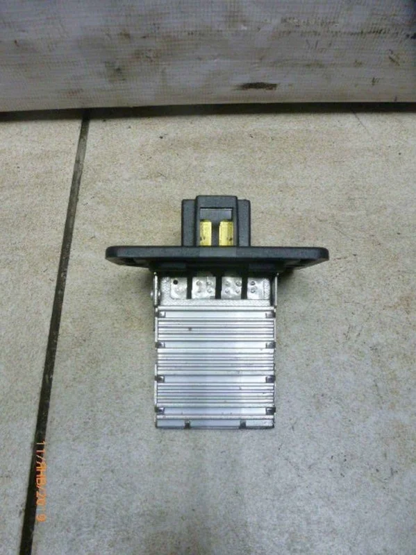 Резистор отопителя Hyundai Sonata 2005-2010 V (NF)