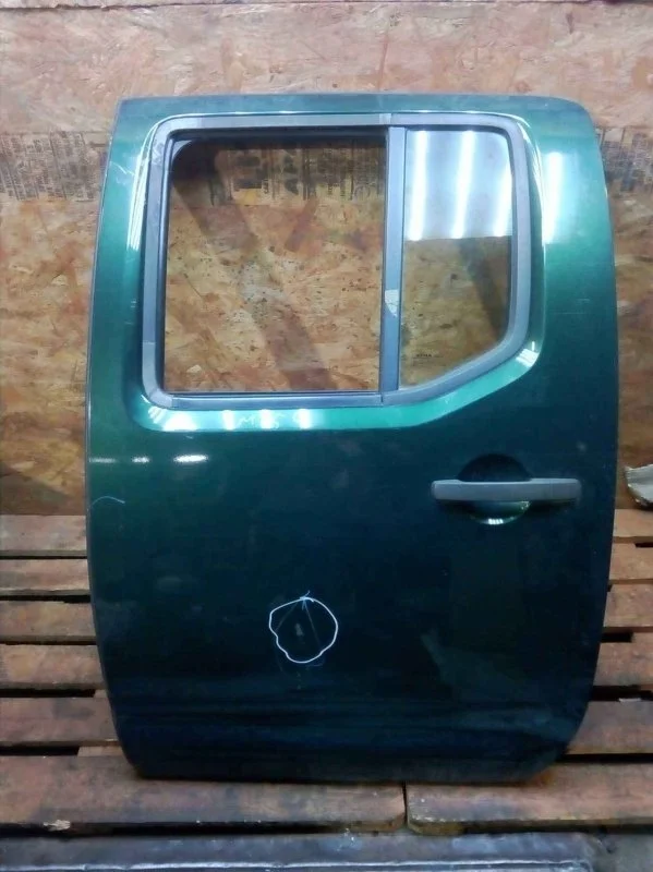 Дверь боковая Nissan Navara 2005-2015 D40