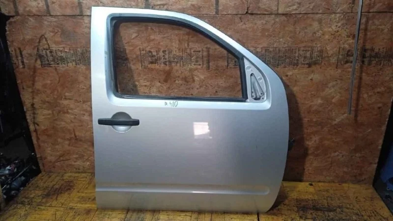 Дверь боковая Nissan Navara 2005-2015 D40
