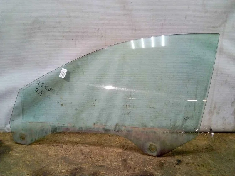 Стекло двери Audi A6 1997-2004 C5