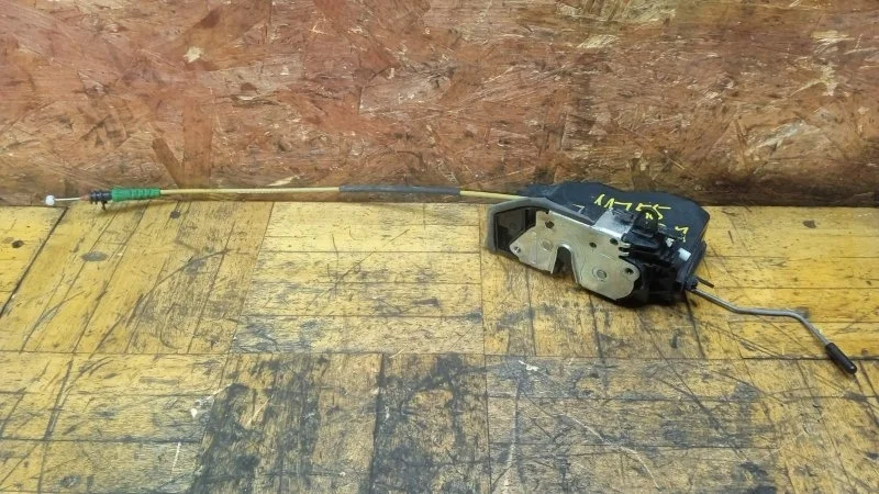 Замок двери BMW X3 2010-2017 F25