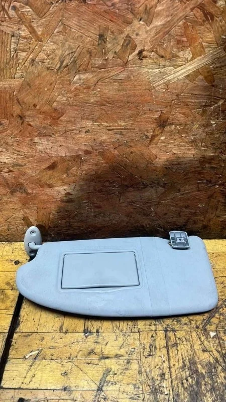 Козырек солнцезащитный Ford Focus 2008-2011