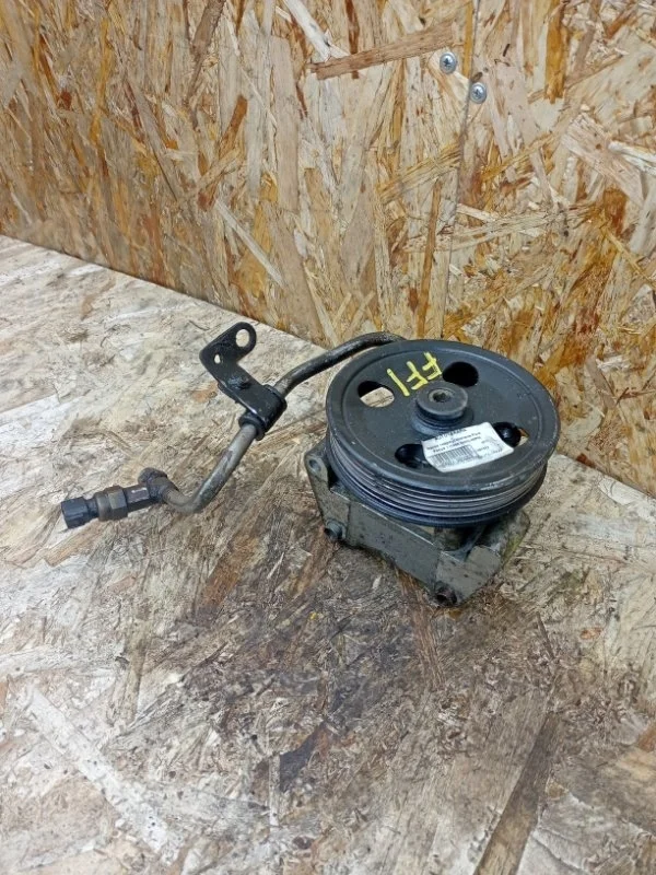 Насос гидроусилителя руля Ford Focus 1998-2005