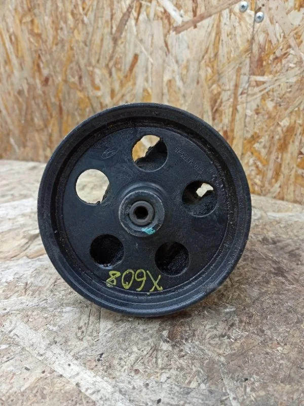 Насос гидроусилителя руля Ford Mondeo 2000-2007 3