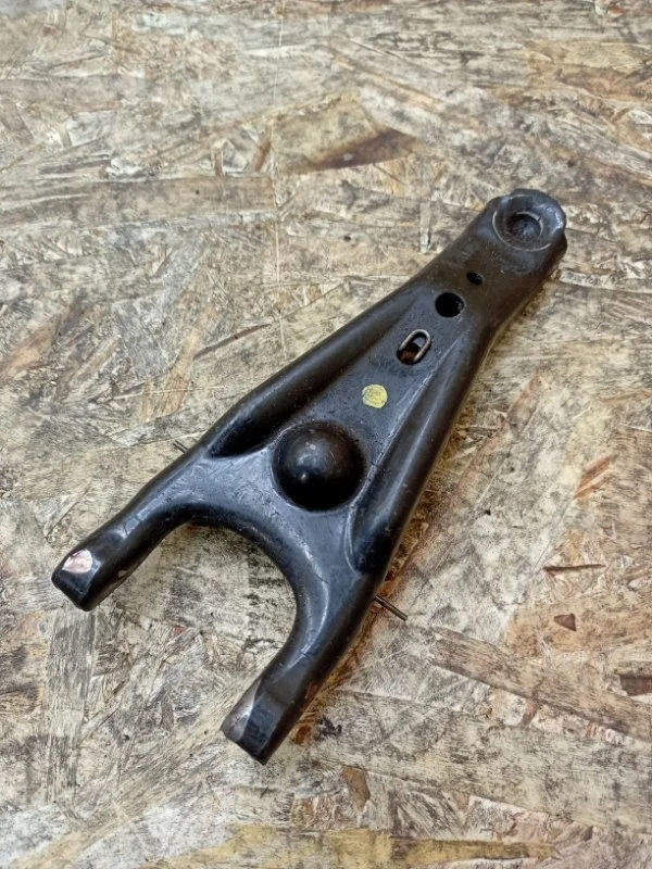 Вилка сцепления Mazda 6 2007-2012 GH