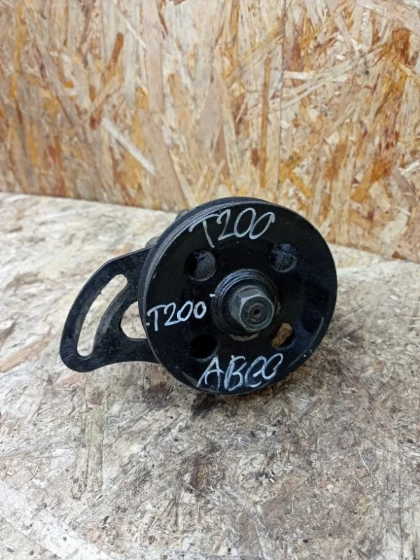 Насос гидроусилителя руля Chevrolet Aveo 2003-2008 T200