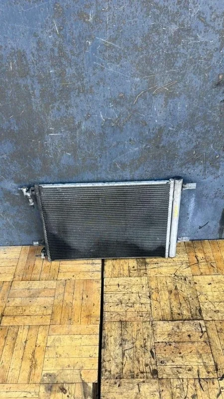 Радиатор кондиционера Opel Astra 2010-2018 J