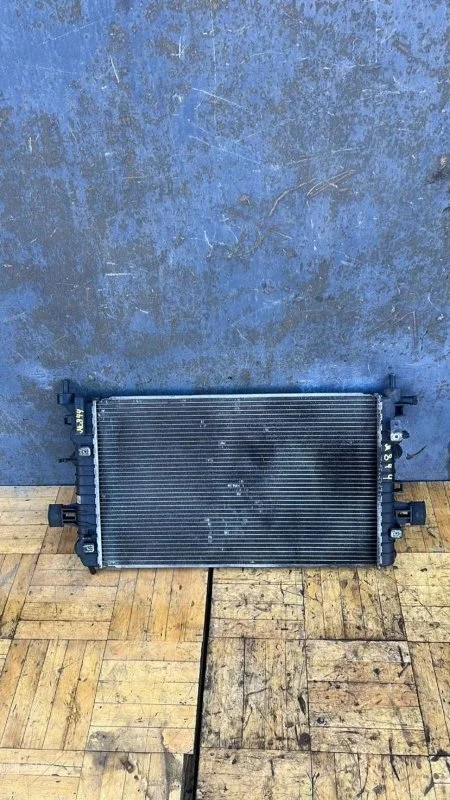 Радиатор основной Opel Astra 2004-2015 H