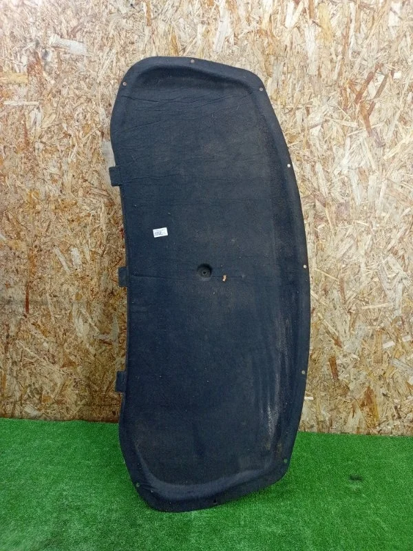 Шумоизоляция капота Opel Astra 2010-2018 J