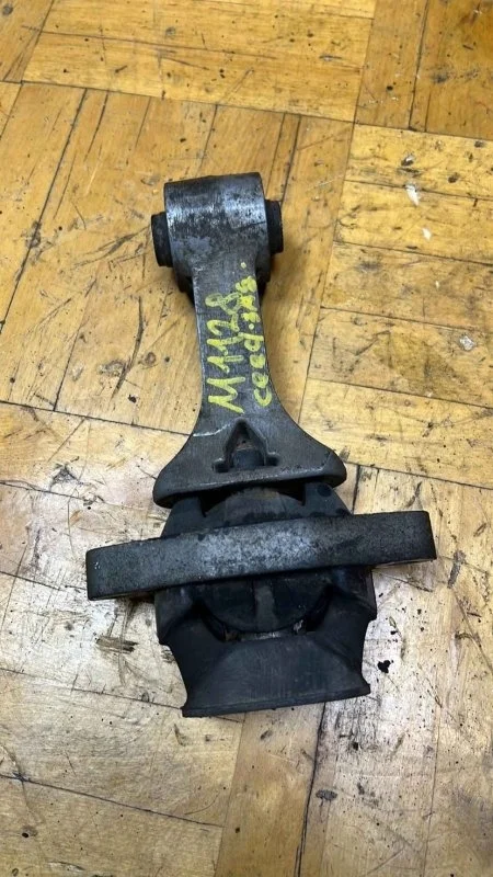 Опора двигателя Kia ceed 2012-2018