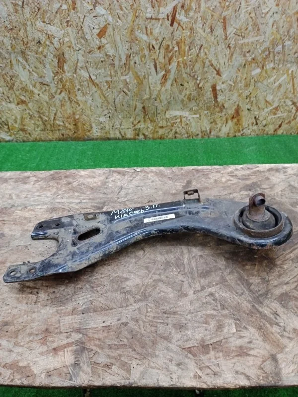 Рычаг продольный Kia ceed 2012-2018
