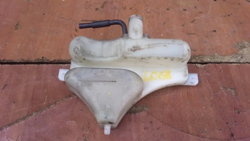 Бачок расширительный Mazda 6 2002-2007 GG