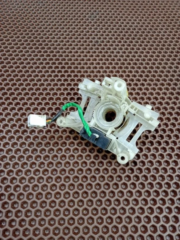 Датчик угла поворота рулевого колеса Mazda CX-7 2007-2012