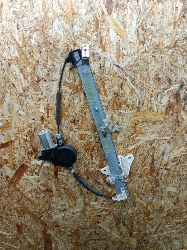 Стеклоподъемник Mazda 6 2013- GJ