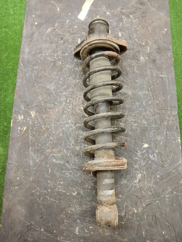 Амортизатор задний Mitsubishi Lancer 9 2003-2008