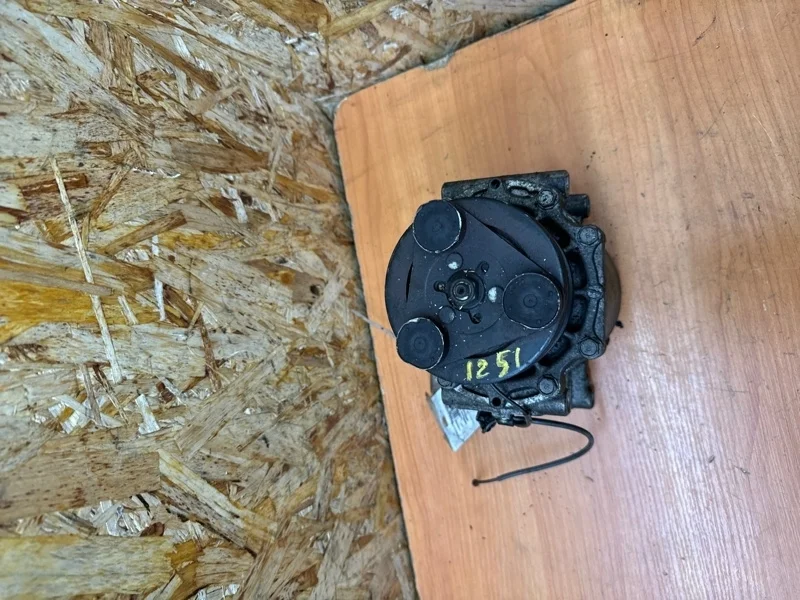 Компрессор кондиционера Mitsubishi Lancer 9 2003-2008